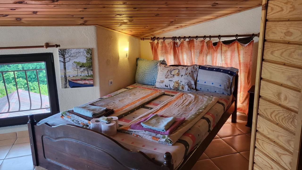 Guest House Fanny Sinemoretz Esterno foto